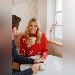 ❤️ 🤍 Red Mock-neck sweater with white textured heart outlines. Fits medium